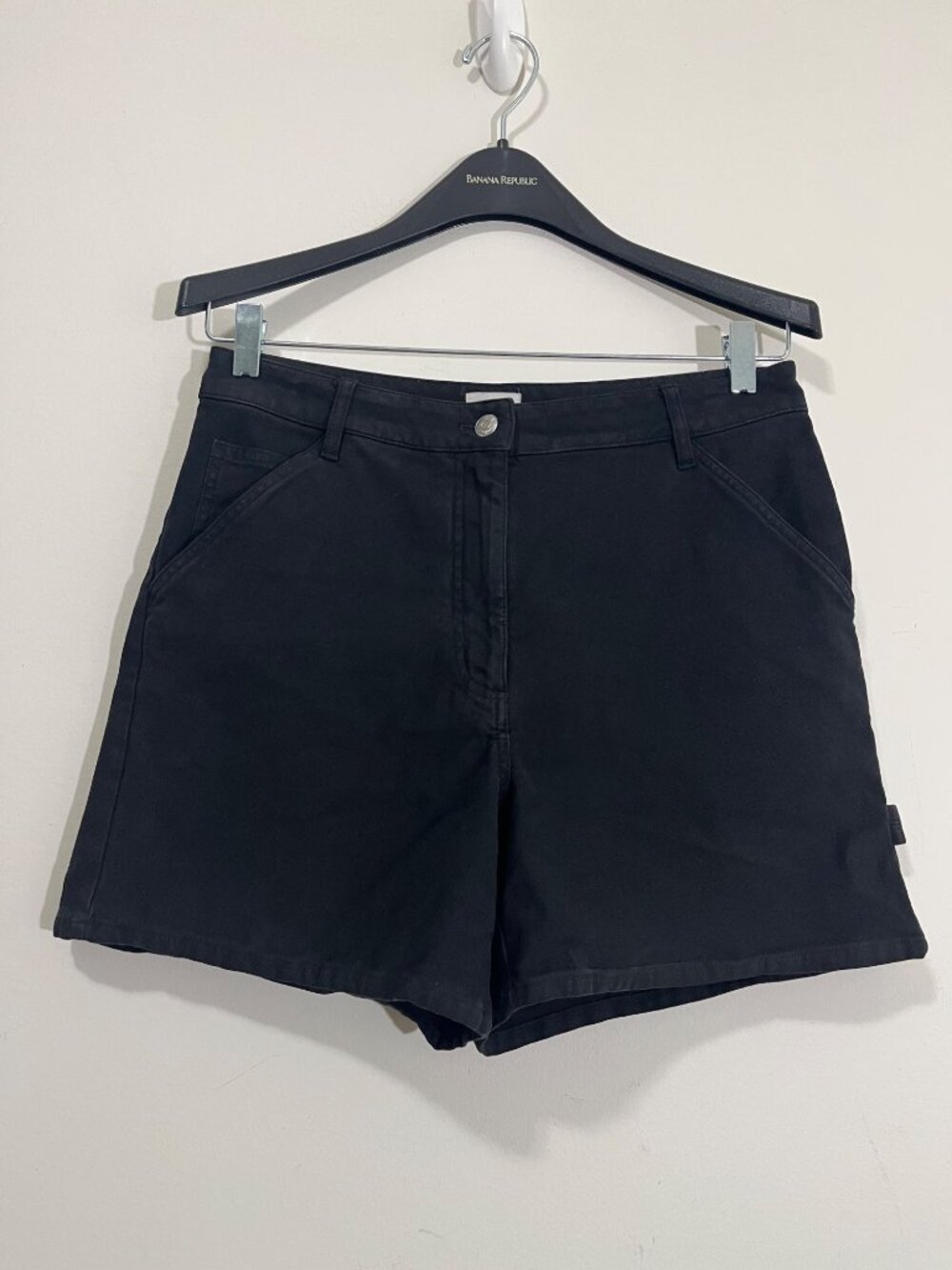 Wilfred Free Aritzia Brennan Shorts High Waisted Carpenter Utility Sz 10 Black